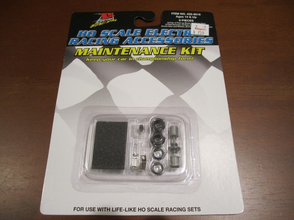 NEW Fast Trackers HO Scale Electric Racing Car Accessories Maintenance Kit