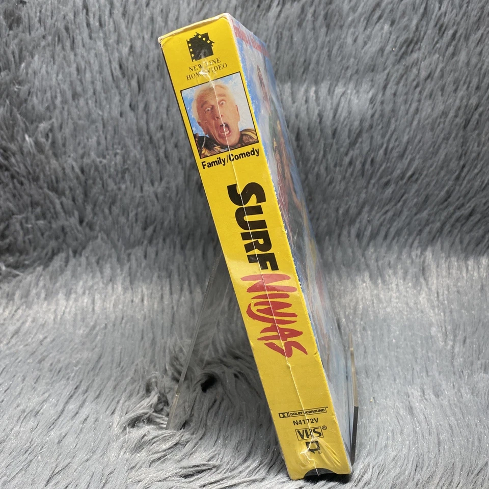 Surf Ninjas VHS Tape 1993 New Line Rob Schneider Leslie Nielsen Comedy SEALED Foto 2 de 4