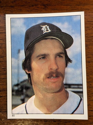 1981 Topps MLB Baseball Stickers #01 - #262 You Pick 50% off on 4 or more - Picture 165 of 474