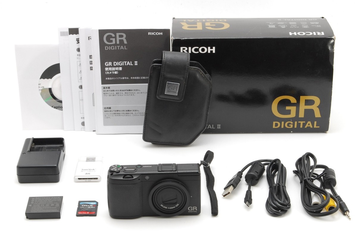 sophie　【RICOH】【中古】GR DIGITAL II Near Mint w/Case】Ricoh GR Digital II 10.1MP Compact Camera