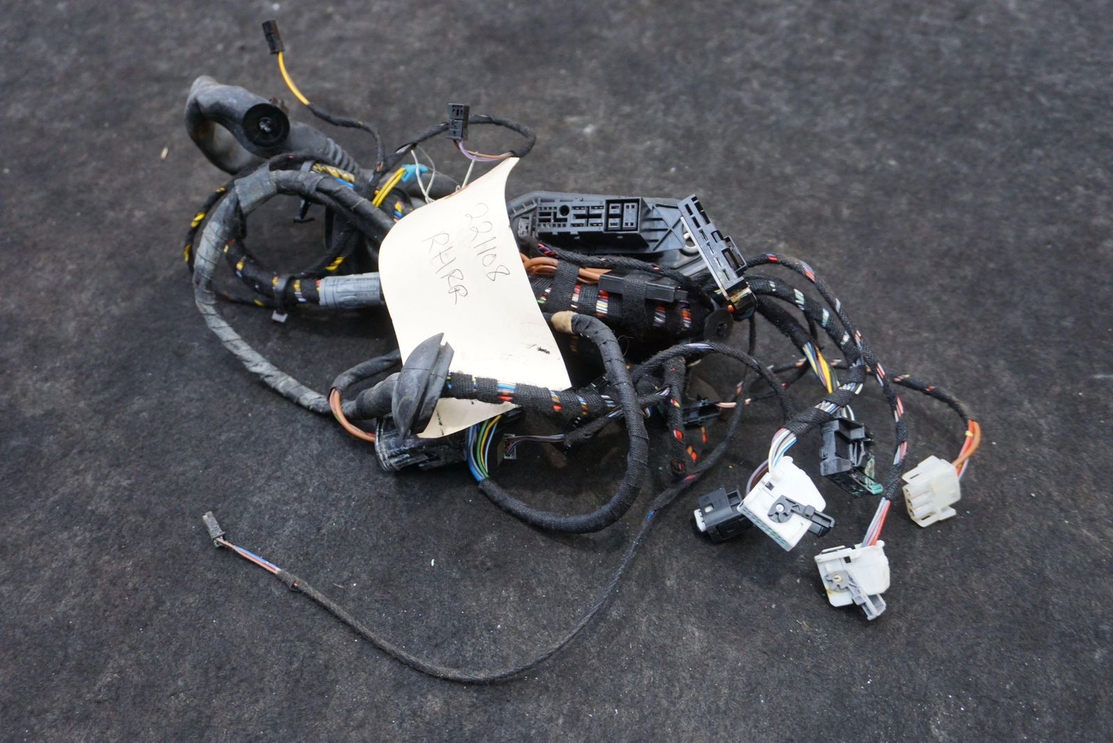 Rear Right Door Wiring Wire Harness Cable 022447 OEM Rolls Royce Phantom 2004