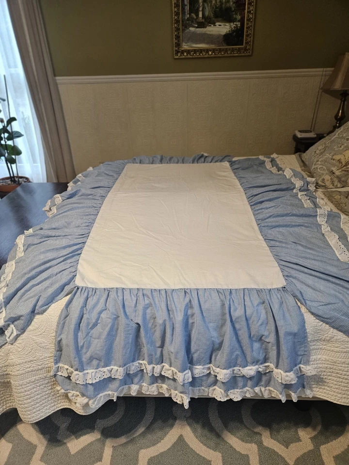 Edredón de cuna de bebé hecho a mano vintage falda bolsa de pañales letrero de puerta caja de música Foto 3 de 4