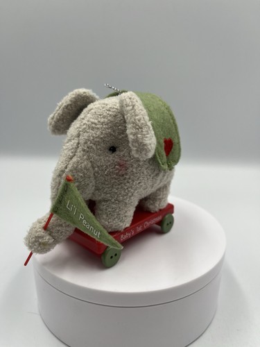 Hallmark Christmas Tree Ornament Li'l Peanut Babys First 2012 Elephant Wagon - Picture 4 of 24