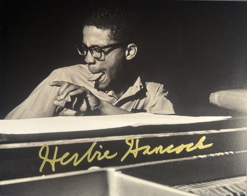 HERBIE HANCOCK SIGNED 8x10 PHOTO JAZZ SINGER AUTOGRAPH AUTHENTIC COA