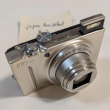 Nikon COOLPIX S8200 Silver Digital Camera 16.1MP Compact 14x Zoom Tested