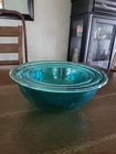 Set of Three Pyrex Glass Vtg Teal Nesting Bowls 322- 323- 325
