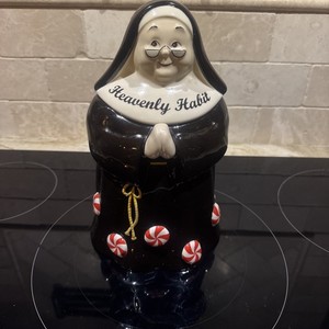 Cookie Jar Heavenly Habit Ceramic Praying Nun Religious Catholic Canister Gift