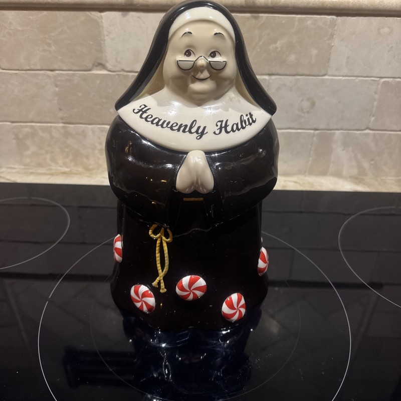 Cookie Jar Heavenly Habit Ceramic Praying Nun Religious Catholic Canister Gift