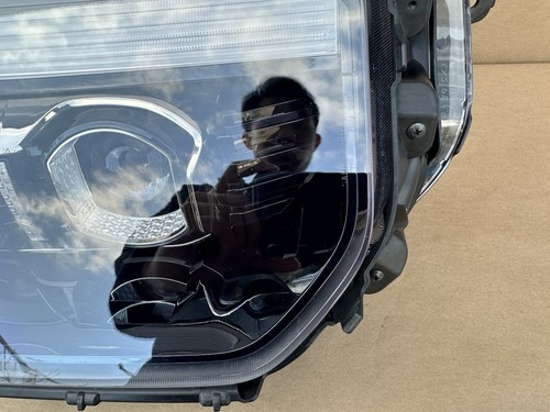 23-25 Hyundai Palisade LED Headlight Assembly Left Side 92101-S8610 Like New OEM - Picture 5 of 21