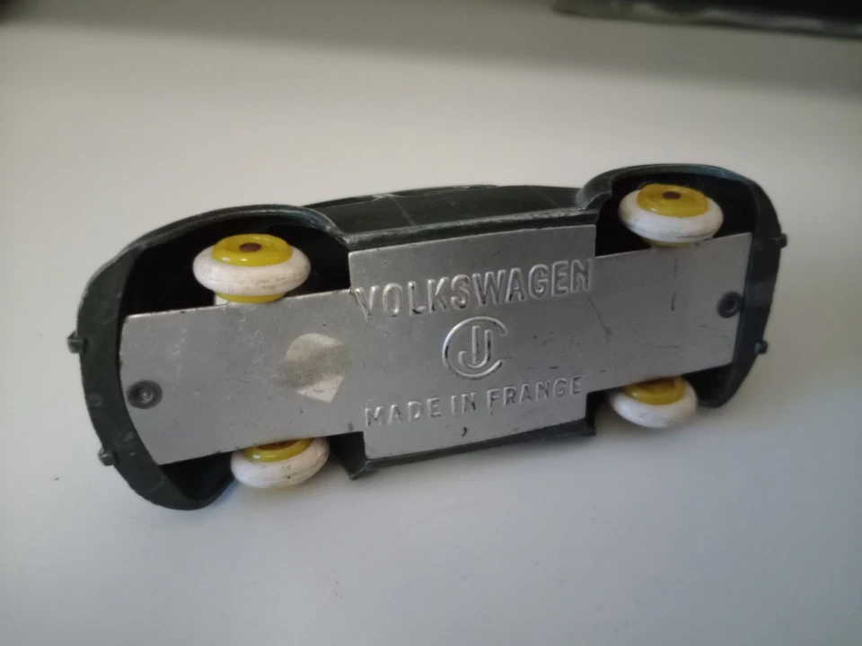 CIJ voiture Volkswagen Coccinelle 1/43 - Photo 2/4