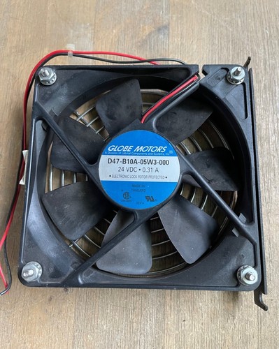 GLOBE MOTORS D47-B10A-05W3-00 LÜFTER 24 VDC 0,31A