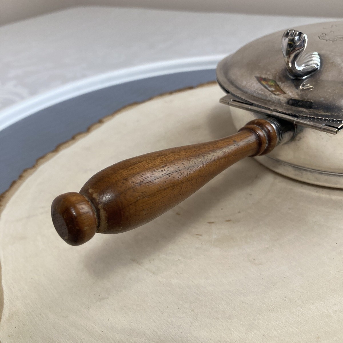 Vintage Sheffield Silver Co. Silent Butler (EPC 301) w Vintage Sheffield Silver Co. Silent Butler (EPC 301) w