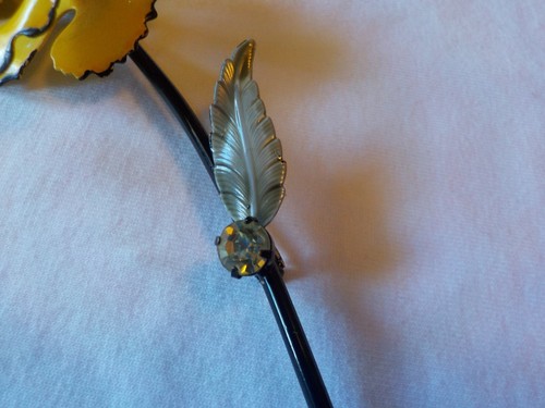 Vintage Signed Franciso (Coro) Yellow Enamel Orchid Brooch 4.25" Rhinestones Exc - Picture 2 of 6