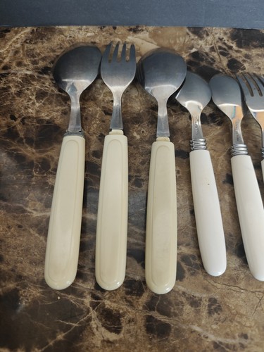 Corelle Corning 15 Peice Assorted Patterns Flatware Set Knives Forks Spoons - Picture 9 of 18