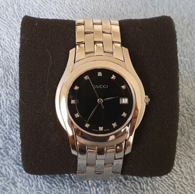 Gucci 5500M Men's Watch with Diamond Hour Markers (A270)