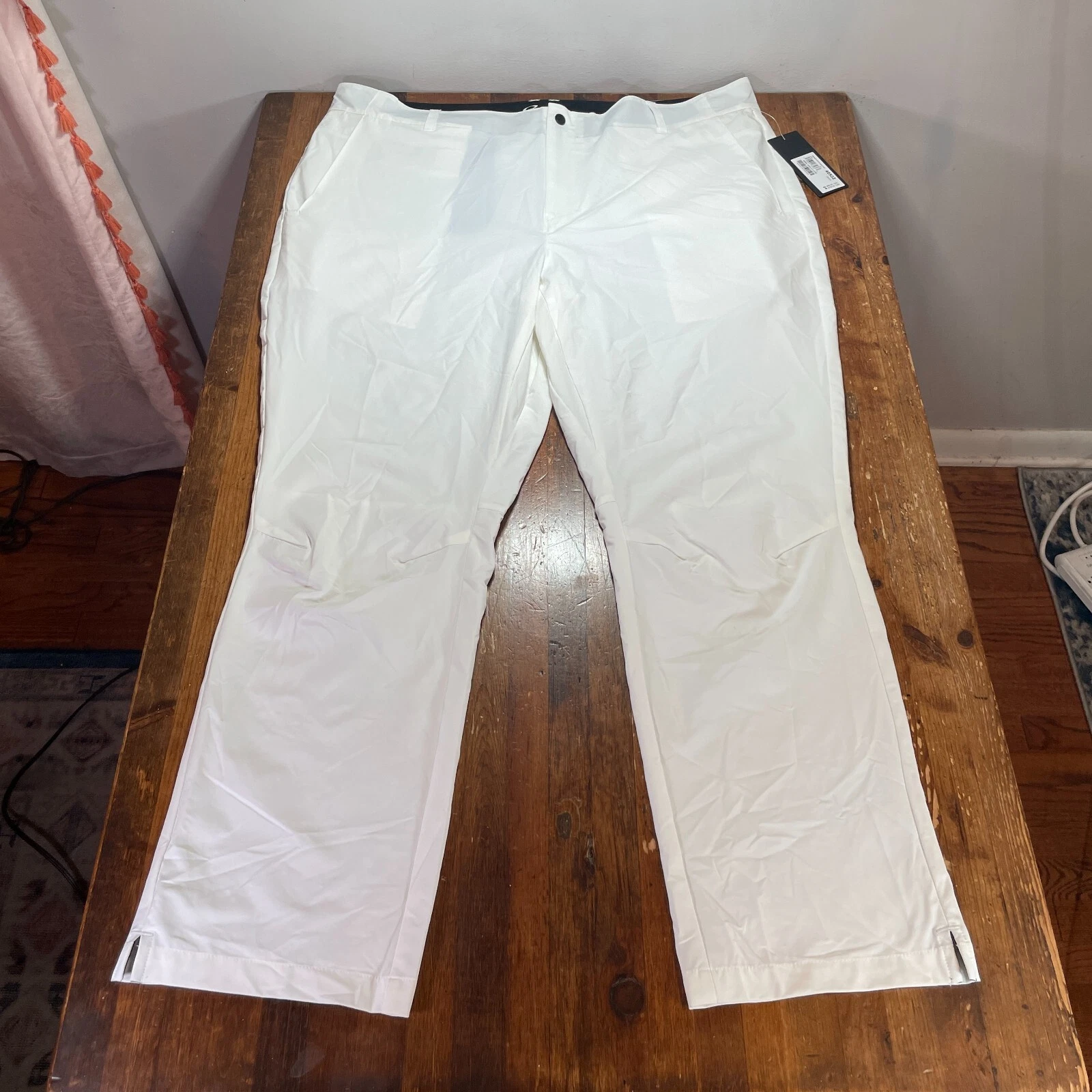 Oakley Pants Mens 40x32 White Golf Chino Casual Performance Lightweight