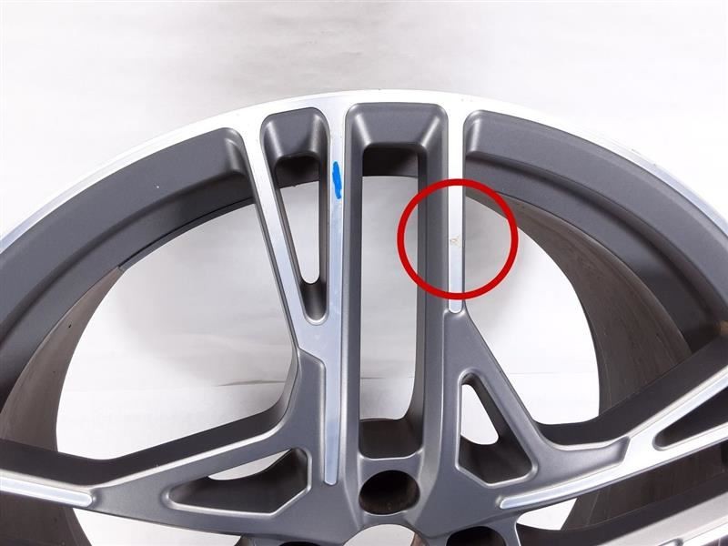 Audi R8 Rim 20" 4S0601025AE !BENT ON THE REAR OUTER EDGE!