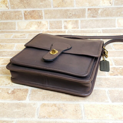 バッグ OLD COACH turn lock leather shoulder bag s-l400.jpg