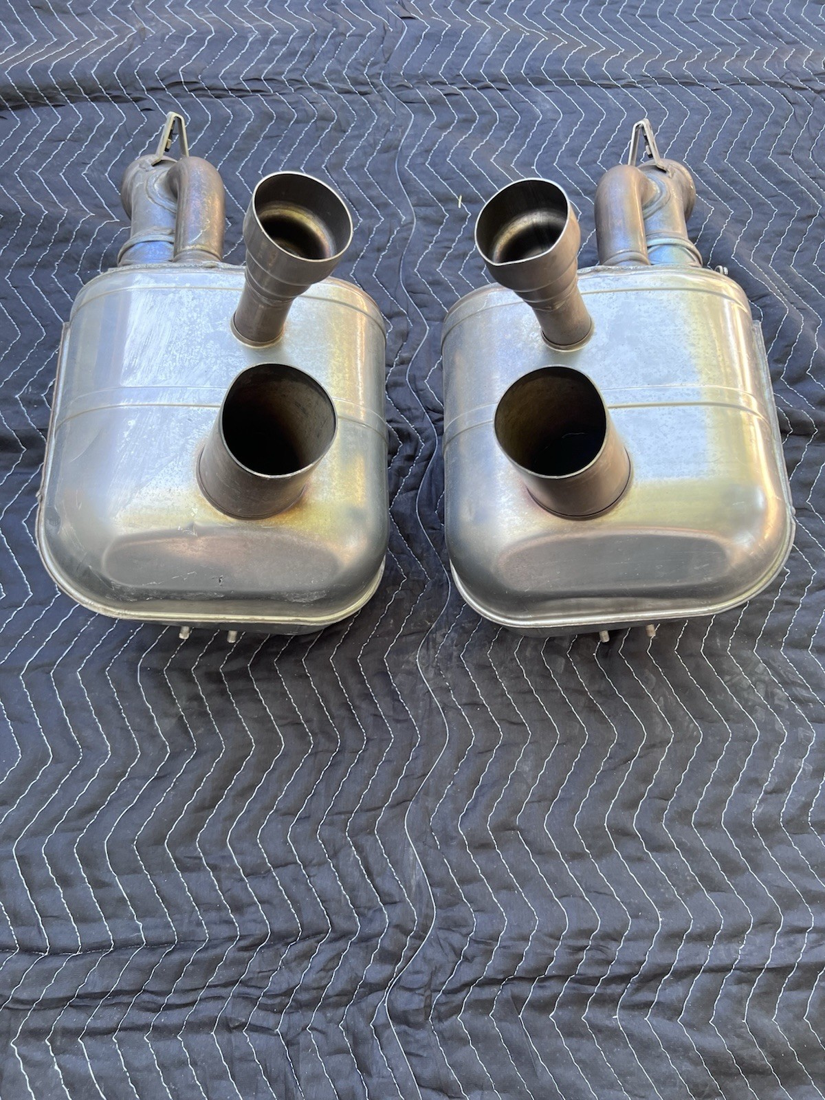 Ferrari 812 superfast exhaust muffler Oem No 337500/ 337499