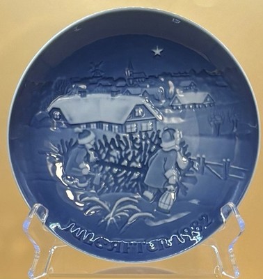 1982 Bing & Grondahl Copenhagen Porcelain Christmas Plate 