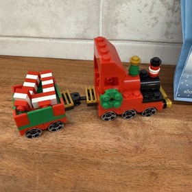 LEGO Seasonal: Christmas Train (40034) - Retired - Used - 100% Complete Set