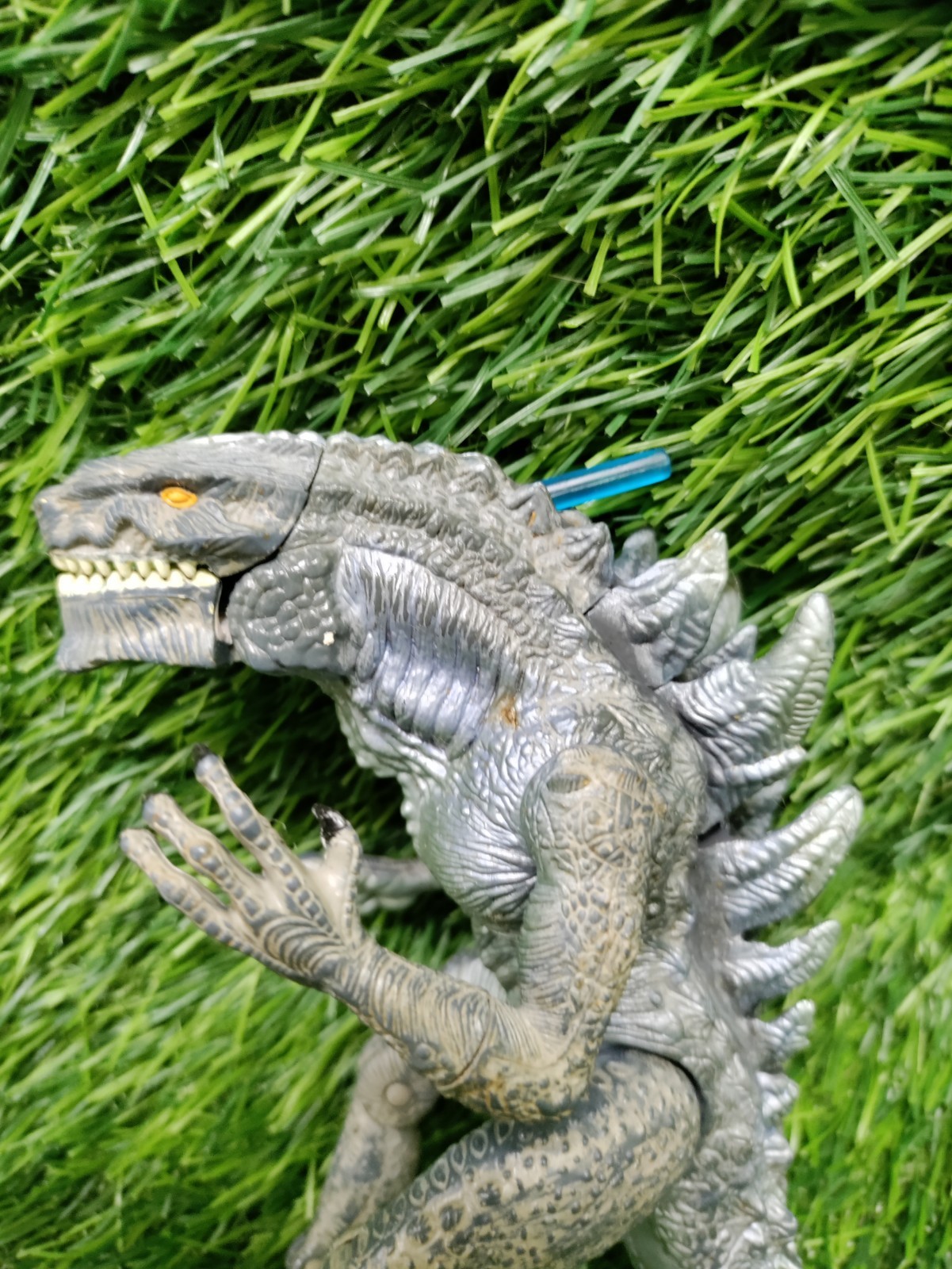 Picture 2 of 6