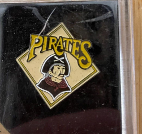 Vintage 1970-2000 MLB PITTSBURGH PIRATES Pin SET 4 THREE GOLDEN DECADES COLLECT - Picture 7 of 9