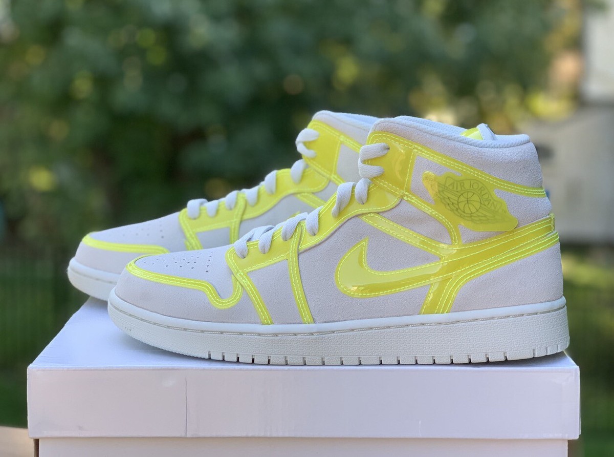Nike Jordan 1 Mid Opti Yellow White DA5552-107 size 10.5W / 9M
