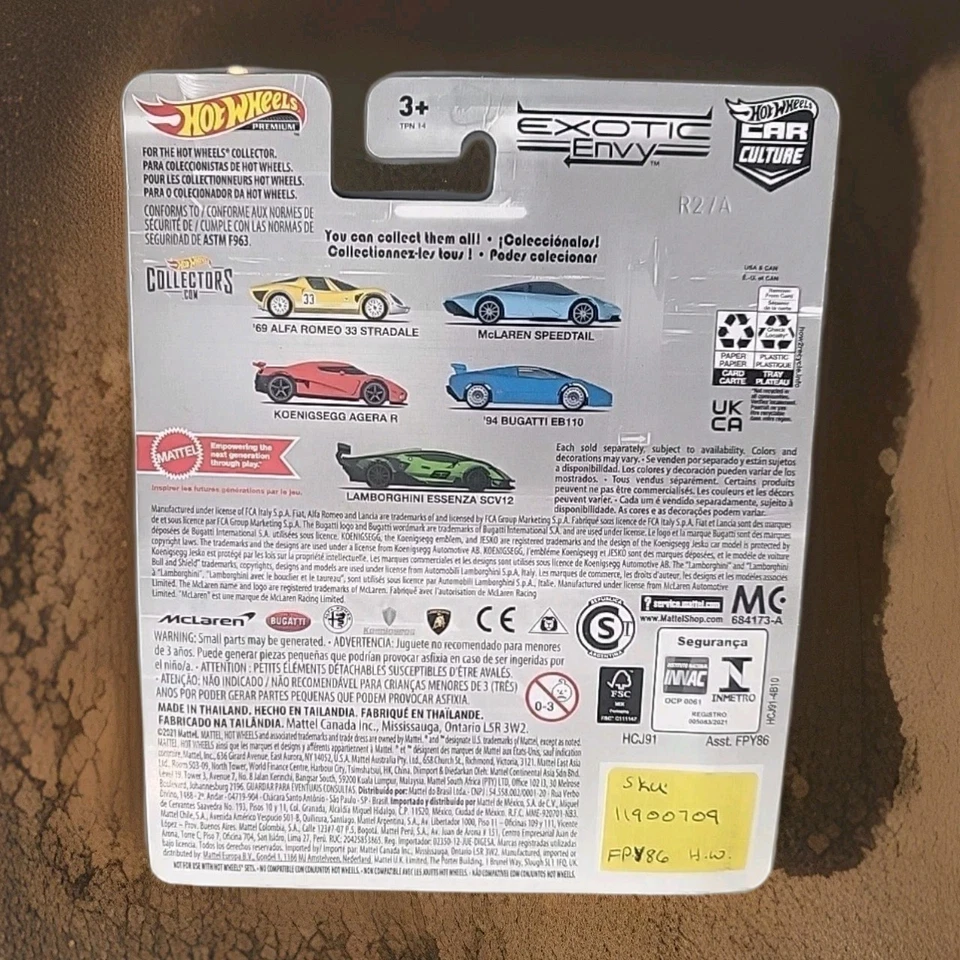 Hot Wheels Premium 69 Alfa Romeo 33 Stradale escala 1/64 fundido a presión, nuevo. Foto 2 de 2