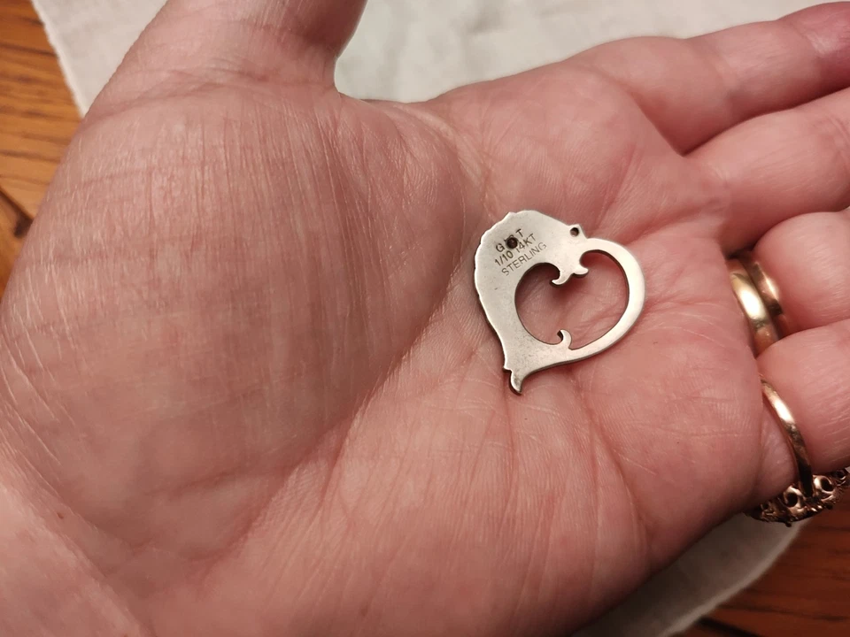 Colgante GT 1/10 Oro 14kt Relleno y Corazón Abierto Esterlina Art Deco Flor Piedra Foto 4 de 4