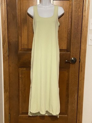 white christmas dresses OPEN BACK MIDI DRESS main image 1