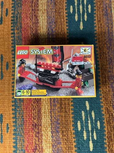 LEGO Castle Ninja Treasure Transport (6033) New & Sealed, Vintage