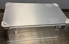 Boîte en aluminium Grande