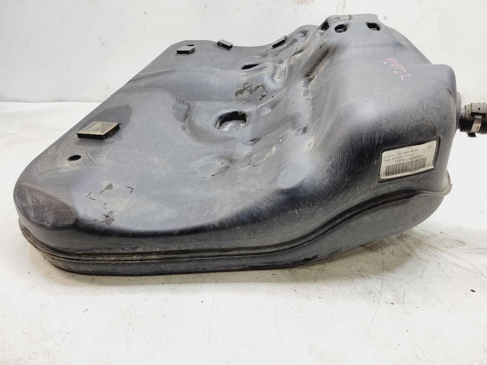 Hyundai Sonata 2011 2012 2013 2014 2,4 L California emisiones tanque de gasolina tanque de combustible Foto 4 de 4