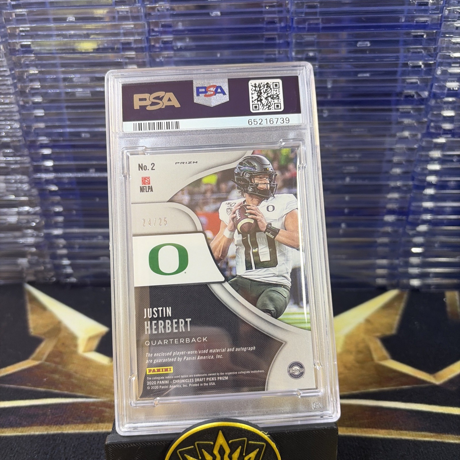2020 Panini Chronicles DP Justin Herbert RPA Patch Auto Green Scope /25 PSA 9 view 2
