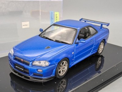 Modellautos 1:43 AUTOart Nissan Skyline GTR V-Spec II Blau Metallic mit Vitrine