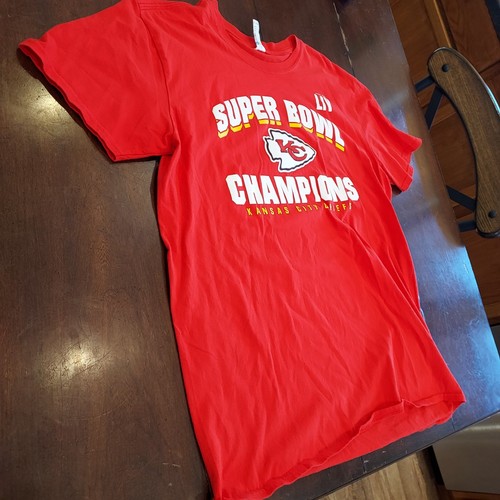 NFL Kansas City Chiefs Football Super Bowl Champs Roster T-shirt Men's Large Red - Picture 3 of 6