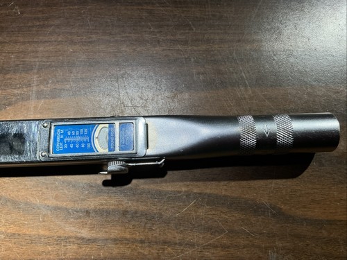 Precision Instruments Split Beat Click Type Torque Wrench C2FR100F 8336 3/8 17in - Picture 3 of 9