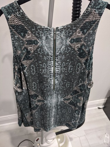 Blusa superior verde árida sin mangas piel de serpiente estampado animal talla 2X nueva sin etiquetas - Imagen 4 de 7