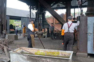 Foto 6x4 Black Country Living Museum - Ankerschmiede im Dampf Der Hammer um 2021