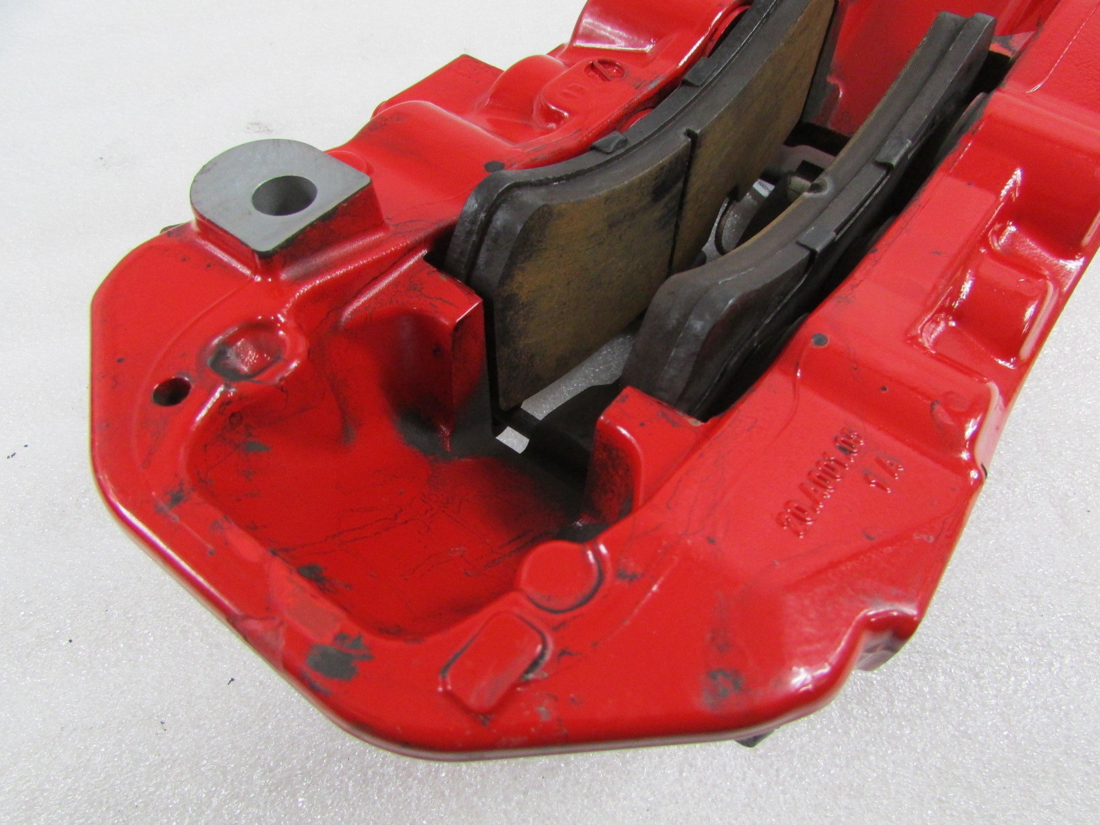 2014 Maserati Quattroporte, LH, Left Front Caliper, Red, Used, P/N 670032713