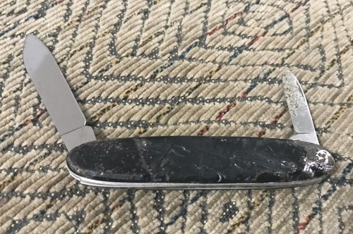 BLACK VICTORINOX 2 BLADE SWISS ARMY BRAND KNIFE ROSTFREI SWITZERLAND - Picture 2 of 4