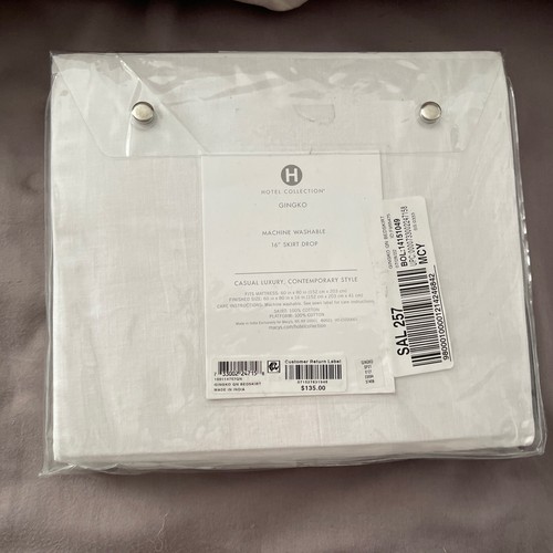 Hotel Collection Gingko F/Queen Duvet Cover+2 Standard Shams+Skirt, Soft Sage - Picture 9 of 10