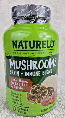 NATURELO Mushroom Blend Supplement  90  Vegetarian Capsules  exp 11/2026
