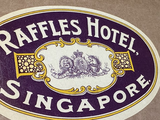 Old Vintage RAFFLES HOTEL SINGAPORE Asia Luggage Label Tag Decal Sticker PURPLE