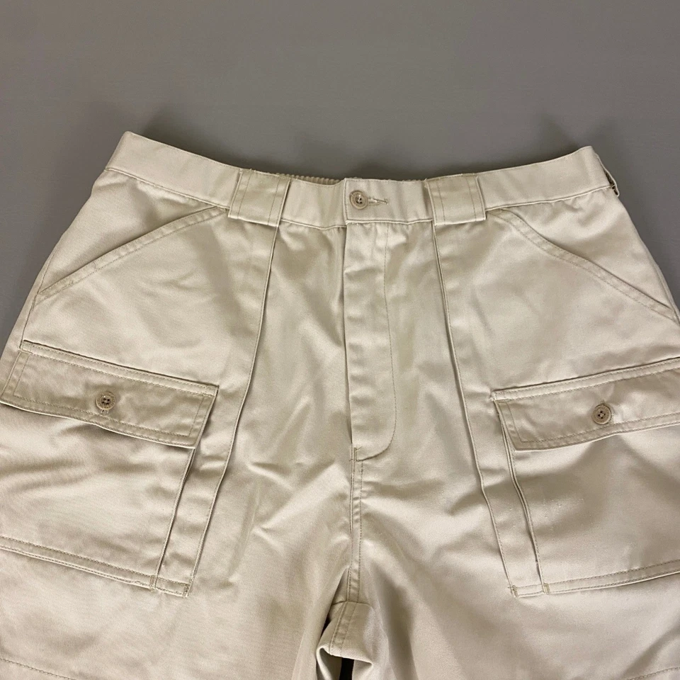 Shorts cargo masculino vintage esportivo EUA tamanho 32 (etiqueta 36) bege mistura de algodão para área externa - Imagem 2 de 4