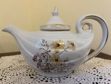 Vintage Hall China Richmond Black Eyed Susan Aladdin Lamp Teapot With Diffuser