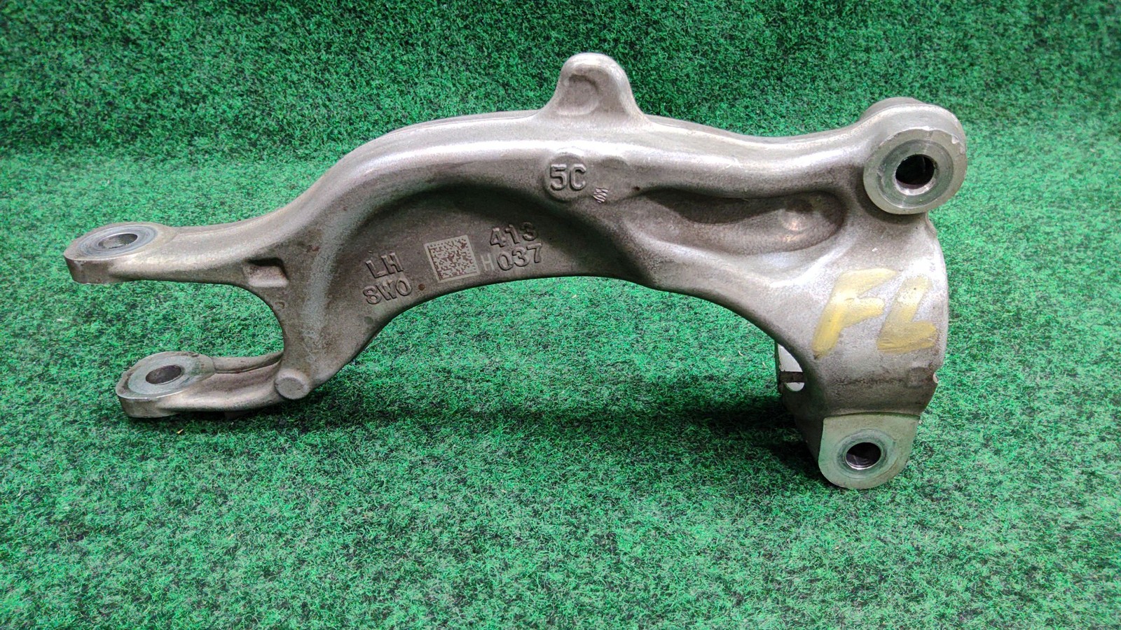 2017-2019 Audi A4 Left Front Shock Absorber Strut Fork Oem 8w0413037h