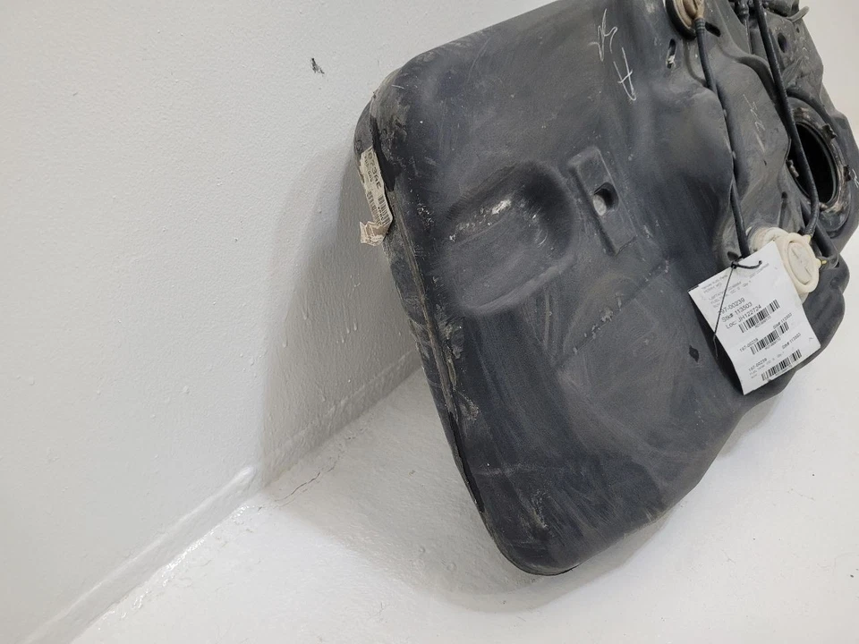 2007-2012 DODGE CALIBER Fuel Tank 13 Gal 05105135AH 07-12        — 第 3/4 张图片