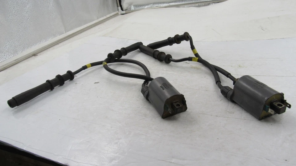 Juego de bobinas de encendido Kawasaki ZX600D ZX6 1990 Ninja OEM Foto 3 de 4